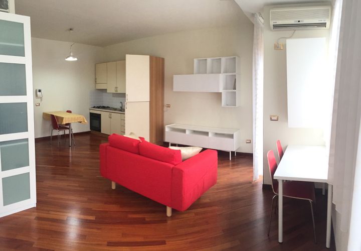 Apartament a Pisa, Pisa, Pisa - € 600/mes | Ref: a15671 - foto 1