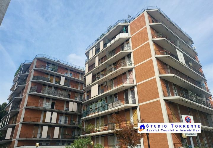 Apartament a Monza, Monza and Brianza, Monza - € 690/mes | Ref: 700+130 - foto 1