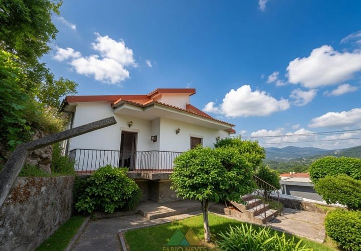 Villa i Arcos de Valdevez, Viana do Castelo, Arcos de Valdevez - € 255.000 | Ref: AVV-028-013 - foto 1