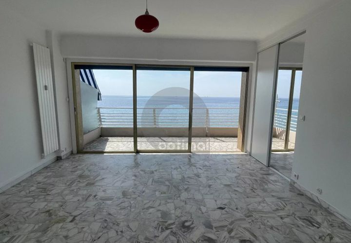 Apartament a Menton, Alpes-Maritimes, Menton - € 700/mes | Ref: L17216 - foto 1