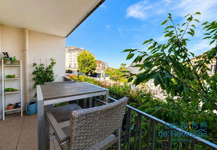 Leilighet i Le Plessis-Robinson, Hauts-de-Seine, Le Plessis-Robinson - € 415 000 | Ref: VA3084-TOITSROBINSON - foto 1