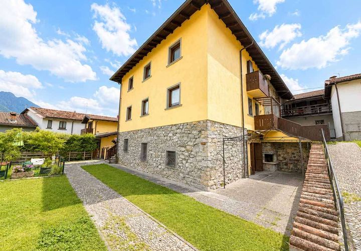 Haus in Premolo, Bergamo, Premolo - € 137.000 | Ref: RP-1375286-1375286 - Foto 1