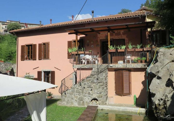 Villa i Bagnone, Massa and Carrara, Bagnone - € 450.000 | Ref: 959-1375377 - foto 1