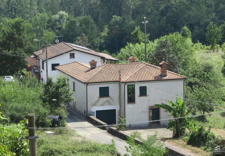 Villa a Aulla, Massa and Carrara, Aulla - € 220.000 | Ref: 319-1375842 - foto 1