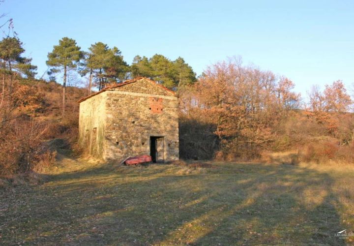 Villa i Tresana, Massa and Carrara, Tresana - € 60.000 | Ref: 281-1376006 - foto 1