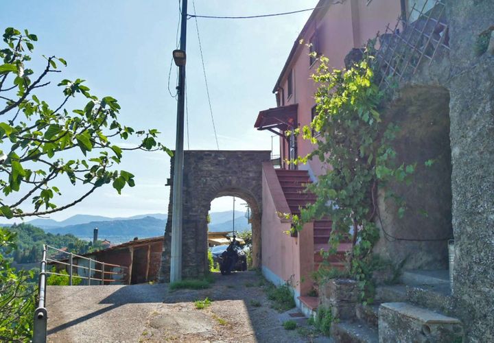 Villa a Aulla, Massa and Carrara, Aulla - € 70.000 | Ref: 396B-1376056 - foto 1