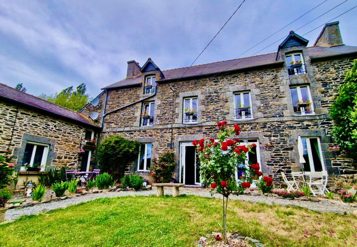 Villa i Le Mene, Cotes-d'Armor, Le Mene - € 350 000 | Ref: KM-5190 - foto 1