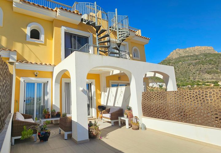 Bungalow i Calpe, Alicante, Calpe - € 580 000 | Ref: MD83 - foto 1