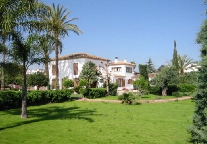 Villa a Pedreguer, Alicante, Pedreguer - € 3.800/mes | Ref: RR 1501 - foto 1