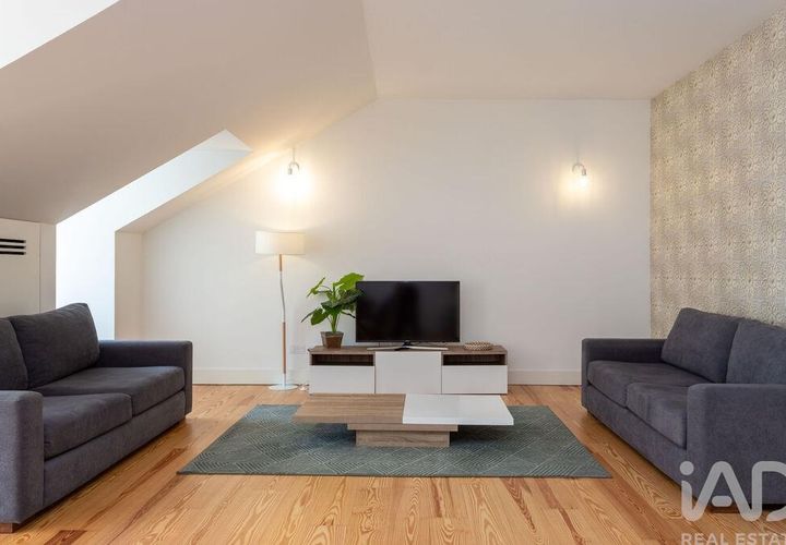 Apartament a Lisbon, Lisbon, Lisbon - € 2.000/mes | Ref: 165503 - foto 1