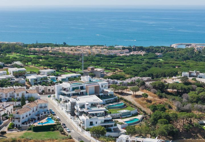 Lejlighed i Cabopino, Malaga, Cabopino - € 2.080.000 | Ref: R5173495 - foto 1
