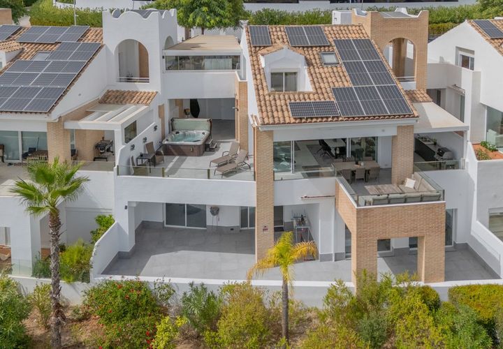 Villa i Benalmadena, Malaga, Benalmadena - € 1.295.000 | Ref: R5154784 - foto 1