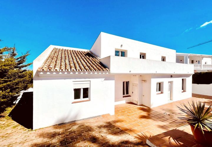 Haus in La Duquesa, Malaga, La Duquesa - € 775.000 | Ref: R5342329 - Foto 1