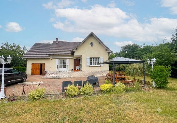 Villa em Lorris, Loiret, Lorris - € 191.500 | Ref: 454848DMON - foto 1
