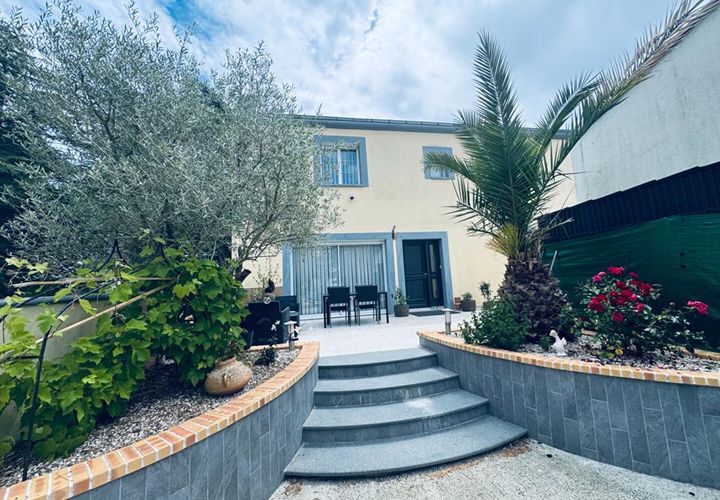 Villa i Cholet, Maine-et-Loire, Cholet - € 360 000 | Ref: 454487RASA - foto 1