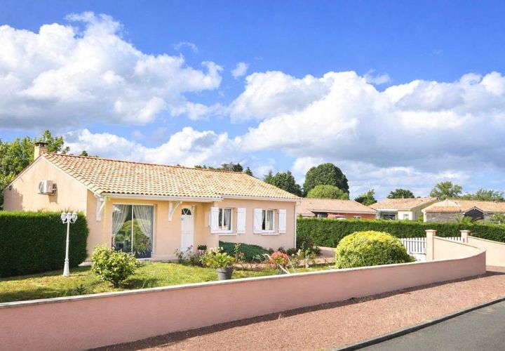 Villa i Marsas, Gironde, Marsas - € 279.000 | Ref: 453770JBLA - foto 1