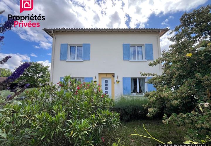 Villa a Meursac, Charente-Maritime, Meursac - € 414.400 | Ref: 453676RSCL - foto 1
