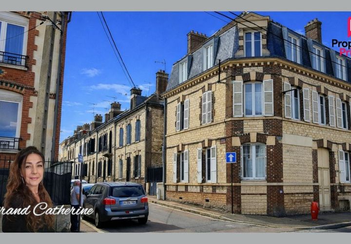 Villa a Troyes, Aube, Troyes - € 395.000 | Ref: 444058CMIR - foto 1