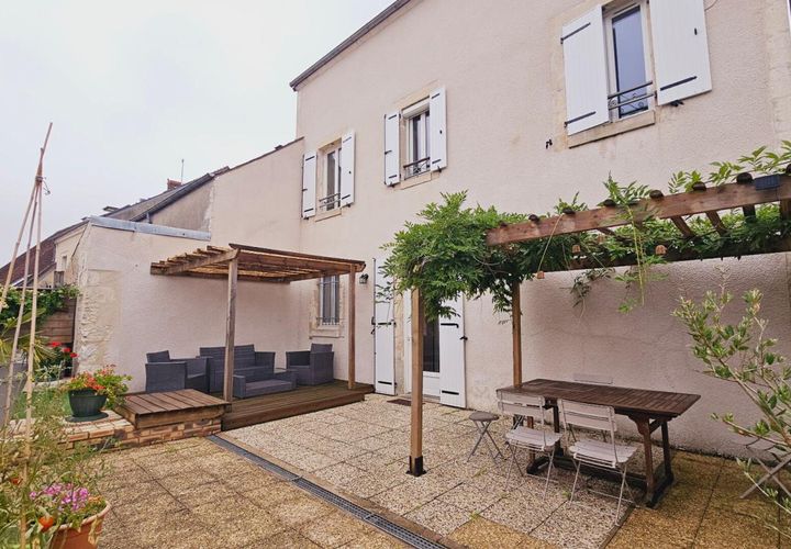 Villa en Bourges, Cher, Bourges - € 222.000 | Ref: 218663COS - photo 1