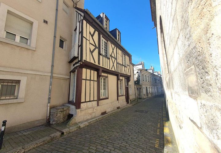 Villa i Bourges, Cher, Bourges - € 261 700 | Ref: 445309THZ - foto 1
