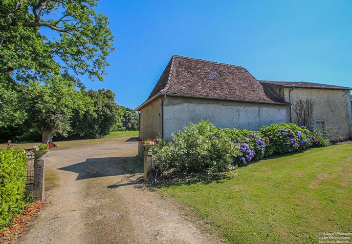 Villa i Orthez, Pyrenees-Atlantiques, Orthez - € 262.500 | Ref: 443386RPRI - foto 1