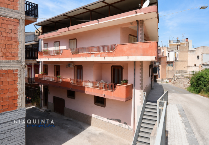 Villa i Palagonia, Catania, Palagonia - € 250.000 | Ref: PPPCRM2026 - foto 1