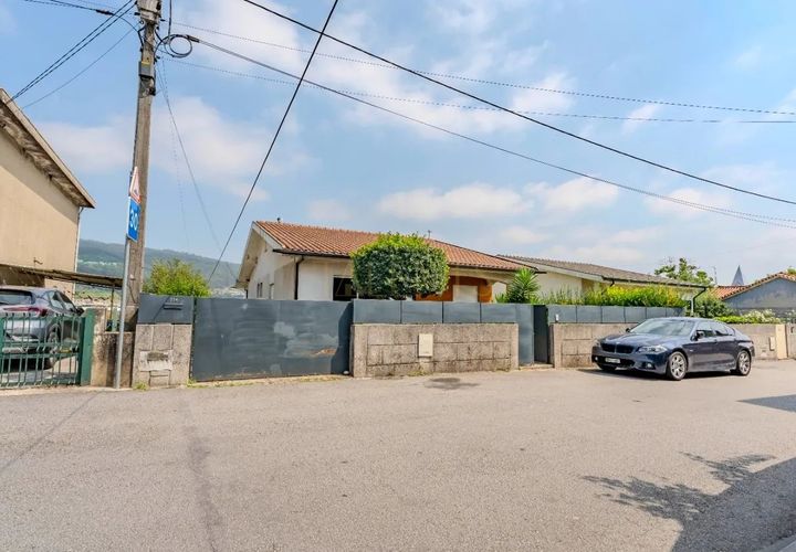 Villa a Guimaraes, Braga, Guimaraes - € 439.000 | Ref: MOR-00010 - foto 1