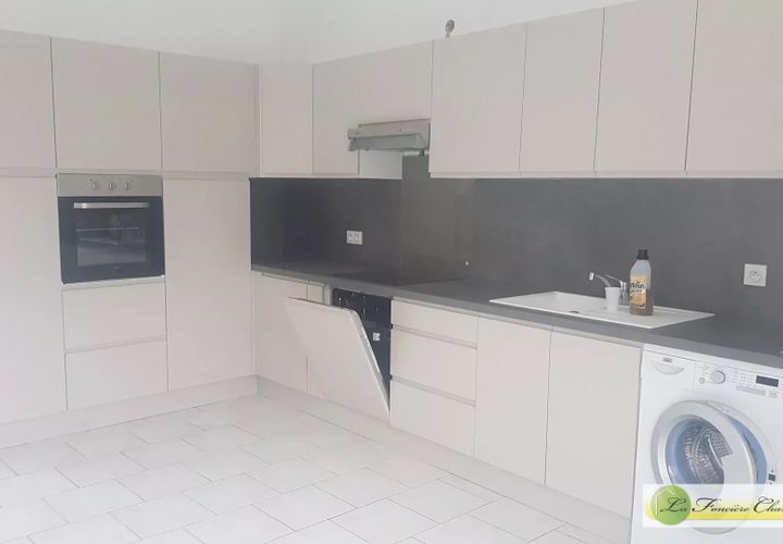 Villa a Xambes, Charente, Xambes - € 586/mes | Ref: G518 - foto 1