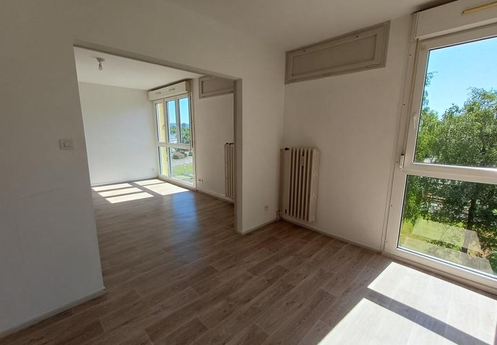 Wohnung in Lure, Haute-Saone, Lure - € 622/Monat | Ref: 1sal32--asc - Foto 1