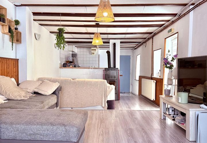 Villa a Pontarlier, Doubs, Pontarlier - € 190.000 | Ref: 718-BES - foto 1