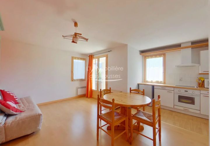 Apartament a Les Rousses, Jura, Les Rousses - € 550/mes | Ref: 87050666 - foto 1