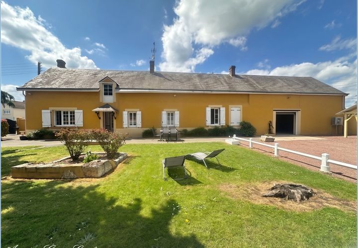 Villa em Amilly, Eure-et-Loir, Amilly - € 339.000 | Ref: 340935778751 - foto 1