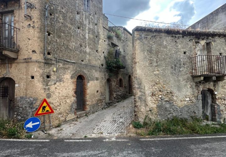 Villa i Castroreale, Messina, Castroreale - € 56.000 | Ref: RCF001 - foto 1