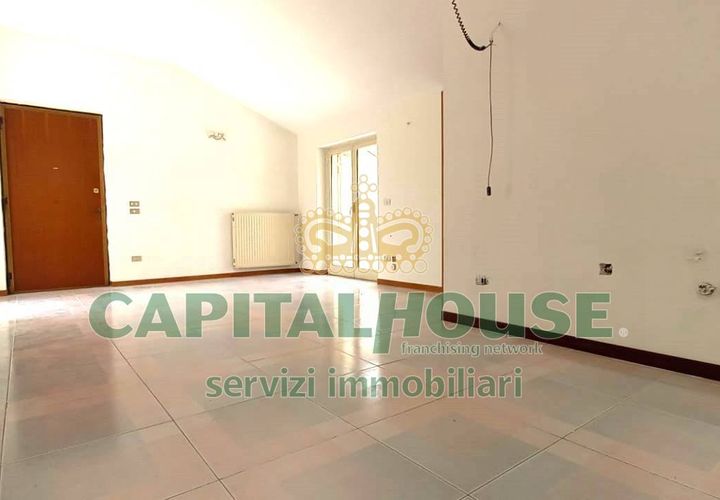 Apartament a Capua, Caserta, Capua - € 400/mes | Ref: 400DZ - foto 1