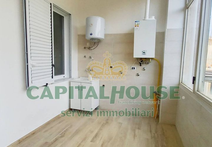 Apartament a Capua, Caserta, Capua - € 400/mes | Ref: 400PEL - foto 1