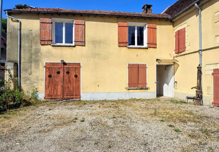 Leilighet i Arc-lès-Gray, Haute-Saone, Arc-lès-Gray - € 111 000 | Ref: 2242LY - foto 1