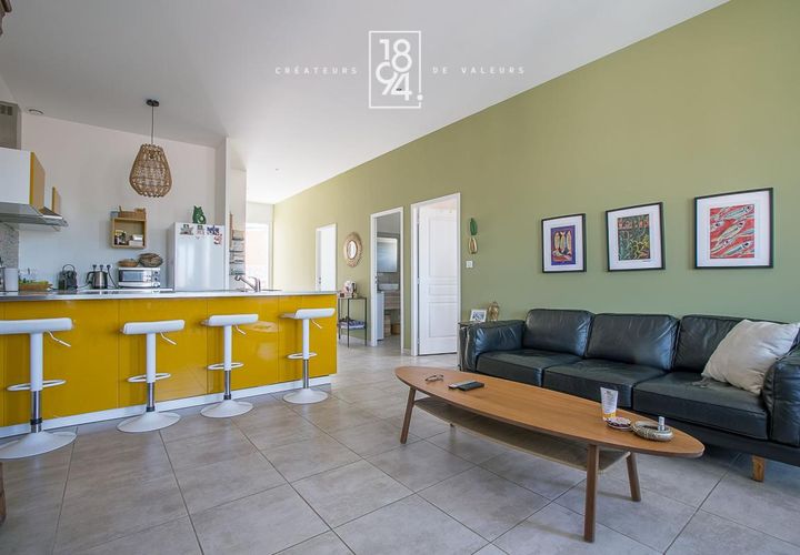 Leilighet i Marseille, Bouches-du-Rhone, Marseille - € 279 000 | Ref: S4JO-101-5CD - foto 1