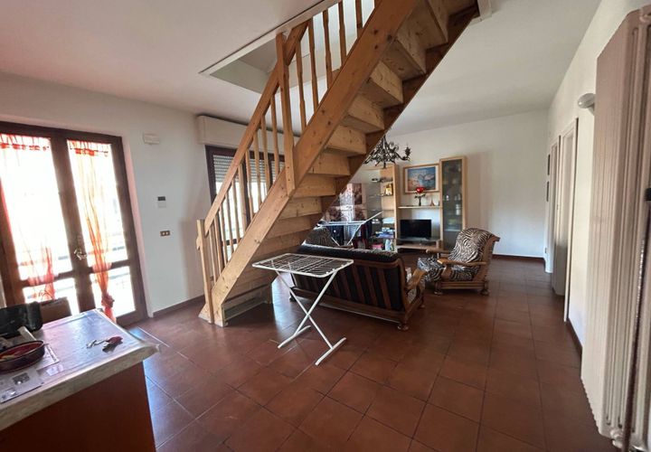 Apartament a Pisa, Pisa, Pisa - € 1.380/mes | Ref: 2025066 - foto 1