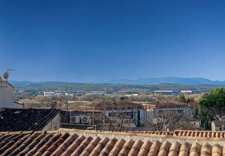 Dorfhaus in Rousset, Bouches-du-Rhone, Rousset - € 235.000 | Ref: 340937061453 - Foto 1