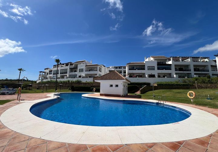 Lejlighed i La Alcaidesa, Cadiz, La Alcaidesa - € 310.000 | Ref: DirectAlcaidesaGolf - foto 1