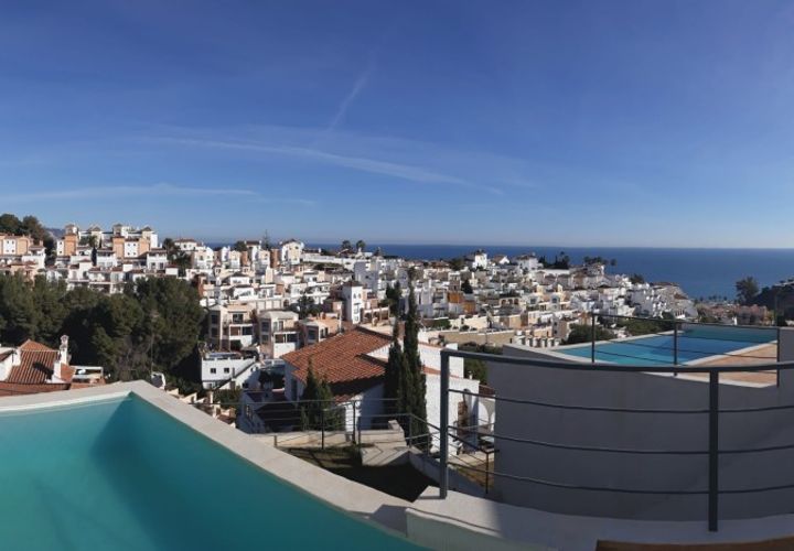 Villa em Nerja, Malaga, Nerja - € 2.000/mês | Ref: LTR1129 - foto 1
