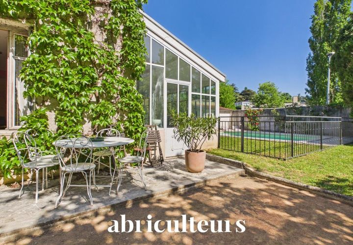 Villa a Écully, Rhone, Écully - € 995.000 | Ref: ACSVM290617569130_3 - foto 1