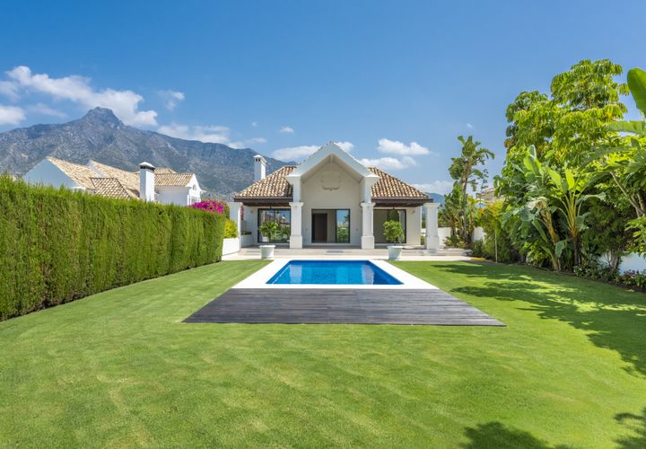 Villa a Marbella, Malaga, Marbella - € 15.000/mes | Ref: R112-09008L - foto 1