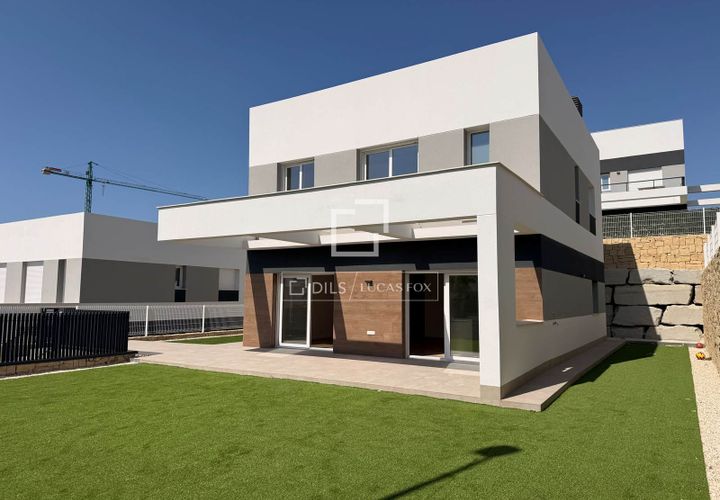Villa i Finestrat, Alicante, Finestrat - € 555.000 | Ref: ALT70744 - foto 1