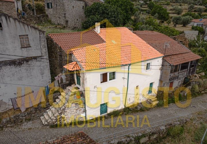 Villa i Mizarela, Pero Soares e Vila Soeiro, Guarda, Mizarela, Pero Soares e Vila Soeiro - € 67.500 | Ref: CAS_2493 - foto 1