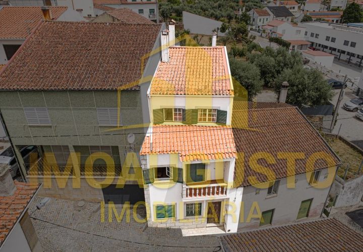 Villa i Peso e Vales do Rio, Castelo Branco, Peso e Vales do Rio - € 100.000 | Ref: CAS_2494 - foto 1