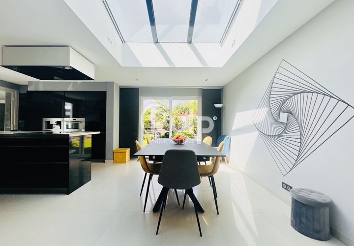 Villa a Arras, Pas-de-Calais, Arras - € 417.000 | Ref: arr18034 - foto 1