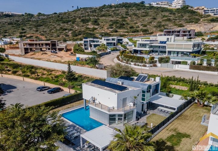 Villa i Albufeira, Faro, Albufeira - € 1.850.000 | Ref: xtp_0372 - foto 1