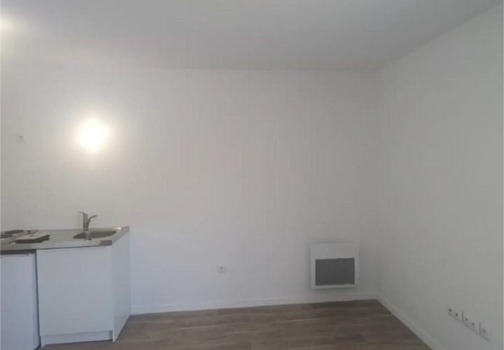 Estudi a Melun, Seine-et-Marne, Melun - € 580/mes | Ref: 11052815 - foto 1