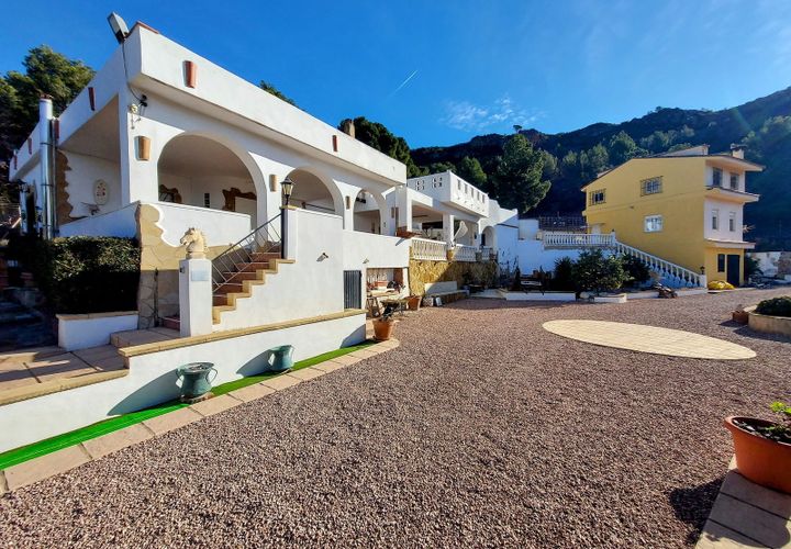Villa en Olocau, Valencia, Olocau - € 399.000 | Ref: VLCX9276 - photo 1